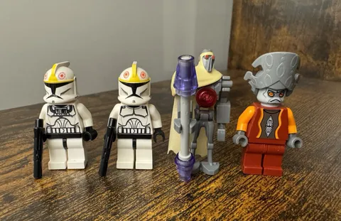 LEGO Star Wars The Clone Wars Minifigures Magnaguard, Clone Pilot, Nute Gunray