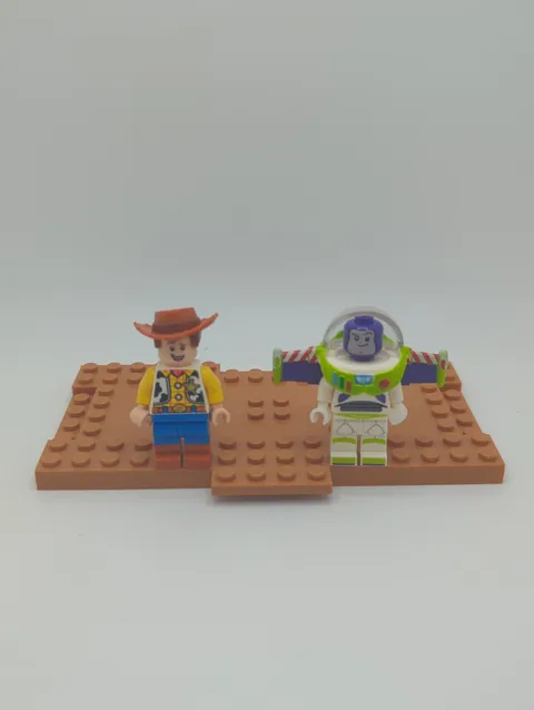 LEGO Toy Story Minifigure Lot Woody Buzz Lightyear Disney