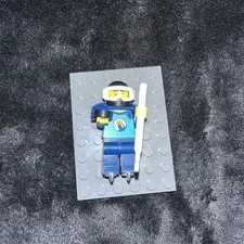Lego Ice Hockey Player Dark Azure Shirt w/ Mountains Ice Skates Minifig 60381