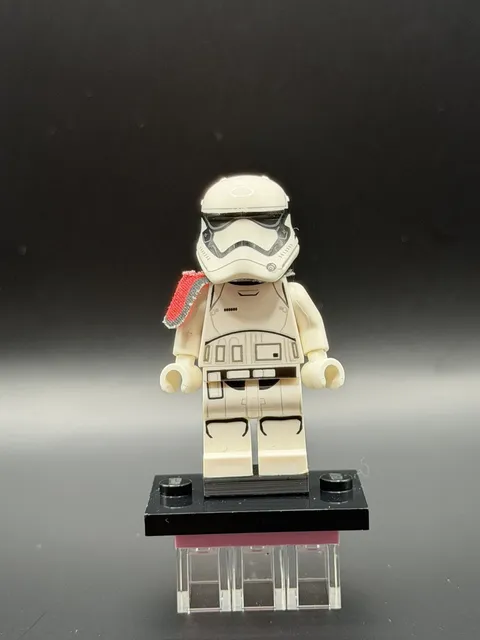 LEGO Star Wars First Order Stormtrooper Officer Minifigure (75104) sw0664