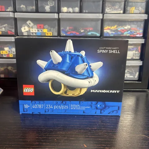 LEGO Mario Kart Spiny Blue Shell 40787 - BRAND NEW SEALED SHIPS SAME DAY