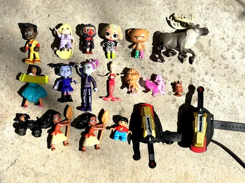Lego &Disney Minifigures PJ mask MUNK-GU Duplo Rapunzel spiderman handheld  19pc