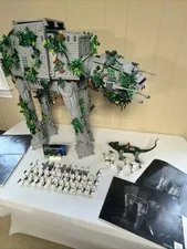 LEGO Star Wars UCS AT-AT 75313 Custom MOC + 40 Minifigures Read Description!