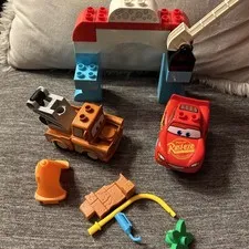 Lego Duplo Lot 10996 Lightning McQueen Car Wash Thunder Hollow Tractor & Parts