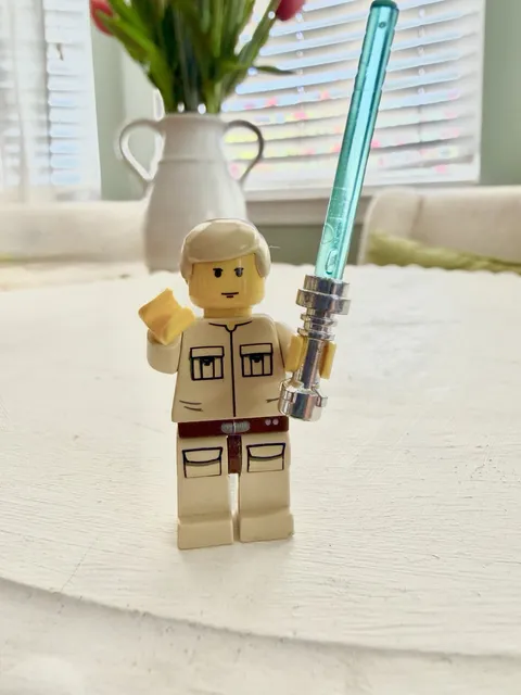 LEGO Star Wars Cloud City Luke Skywalker Minifigure SW0103 10123 Authentic 2003