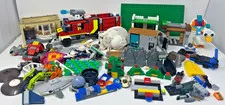 LEGO LOT OF 3 LBS. 10 OZS. PARTIAL BUILDS ASSORTED PARTS & PIECES
