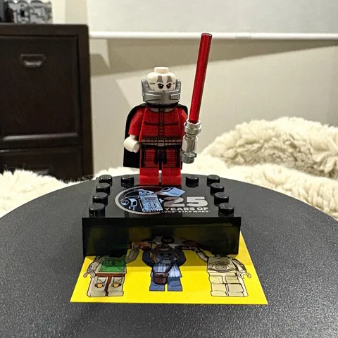 LEGO Star Wars DARTH MALAK  w/ , 25th Base Stand sw1325