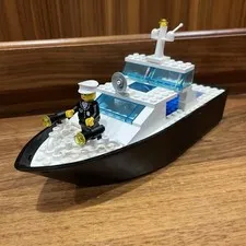 1987 LEGO Police Rescue Boat 4010 Incomplete With 1 Minifigure