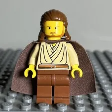 LEGO Star Wars Qui-Gon Jinn Yellow Head sw0027 Minifigure Retired rare from 1999
