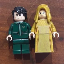 LEGO Paul Atreides and Lady Jessica Minifigures from set 10327