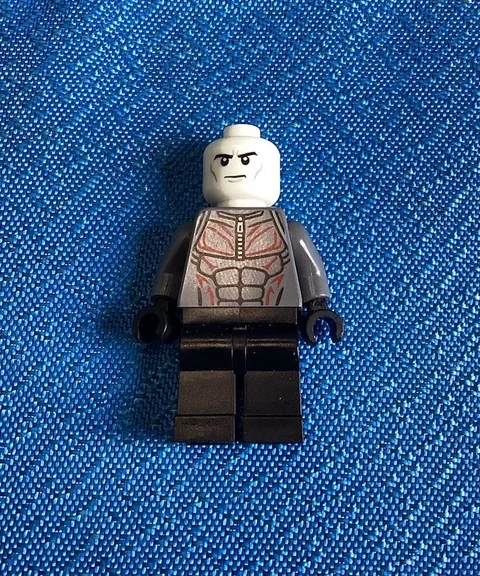 LEGO Marvel Super Heroes Iron Man Malibu Mnsn EXTREMIS SOLDIER Minifigure