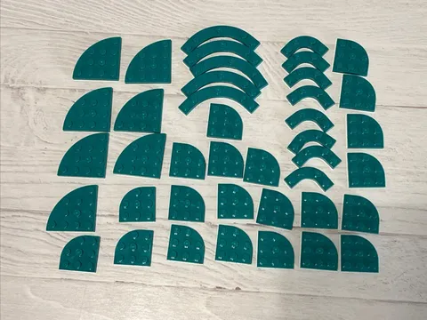 LEGO LOT DARK TURQUOISE 40 PCS 3X3 4X4 ROUND CORNER PLATE VARIETY