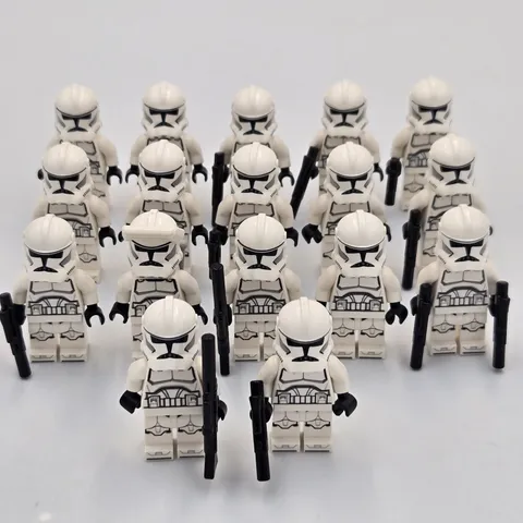 LEGO Star Wars Phase 2 Clone Trooper Minifigure LOT of 17 75372