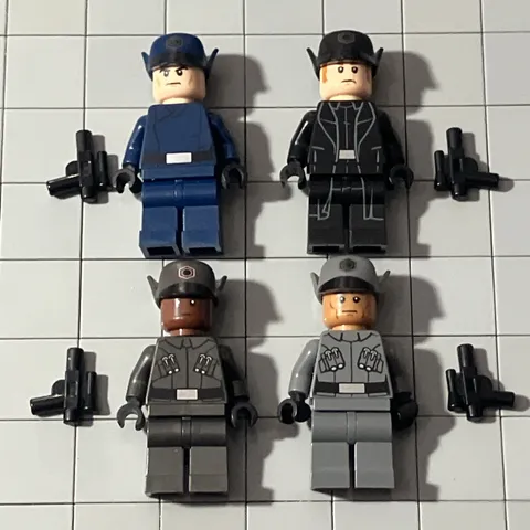 LEGO Star Wars First Order Officer Minifigure Stormtrooper Lot Of 4 F5 64