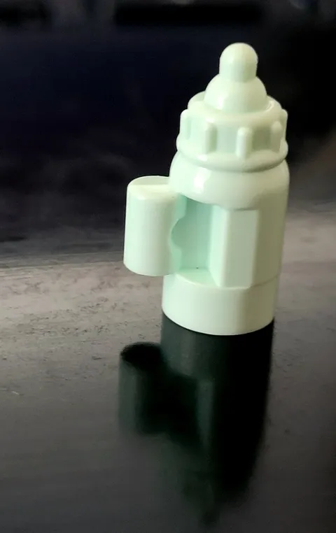 LEGO 18855 minifigure utensil baby bottle with handle, light aqua color ⪥  qty 1