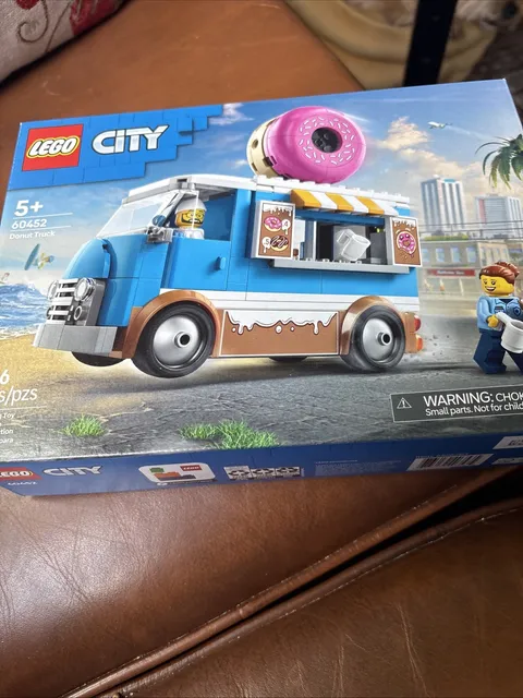 LEGO City: Donut Truck (60452) Used Complete