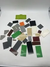 LEGO BULK LOT BASE PLATES Assorted Stud Sizes Mixed Colors Green Tan Gray White