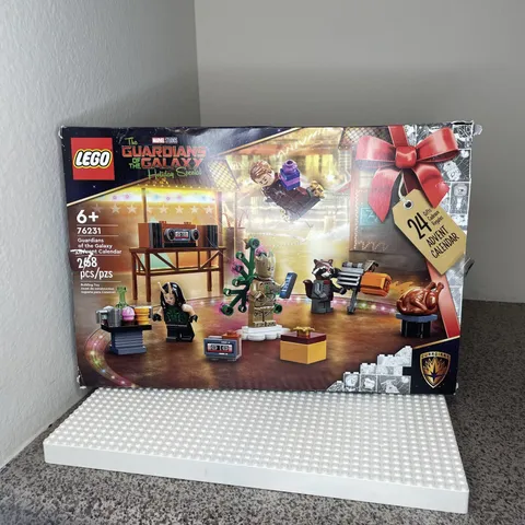 Brand New LEGO Super Heroes: Guardians of the Galaxy Advent Calendar (76231) 