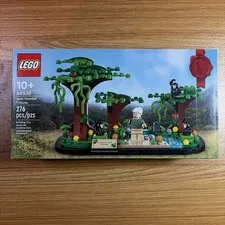 LEGO Promotional: Jane Goodall Tribute (40530)
