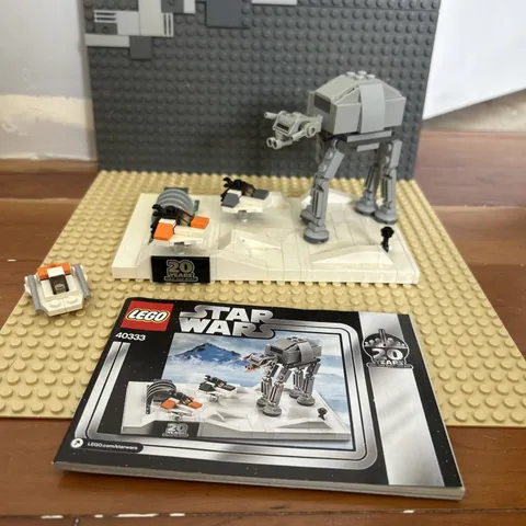 LEGO Star Wars: Battle of Hoth-20th Anniversary Edition (40333) Complete Set