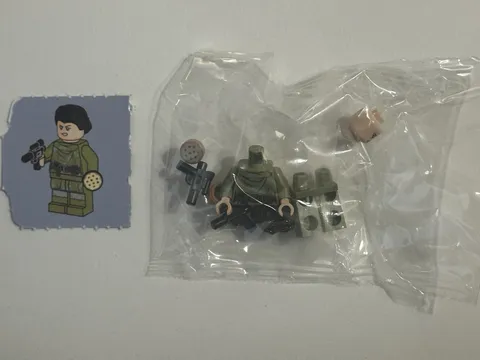 2023 LEGO STAR WARS ADVENT CALENDAR ENDOR LEIA MINIFIGURE DAY 14 ONLY / RETIRED!