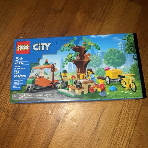 LEGO City 60326 Picnic in the Park New Sealed – Retired