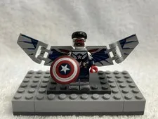 LEGO Marvel Studios Collectible Minifigure Sam Wilson as Captain America 