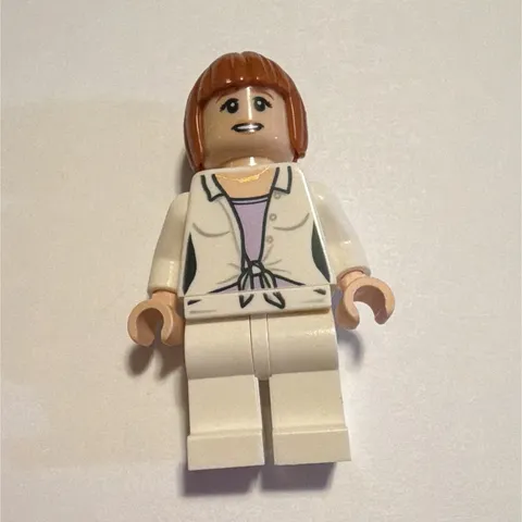 LEGO Jurassic World Claire Minifigure RARE RETIRED 75917