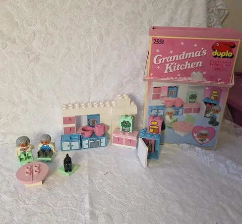 Vintage Lego Duplo 2551 Grandmas Kitchen 1992 Complete Original Box
