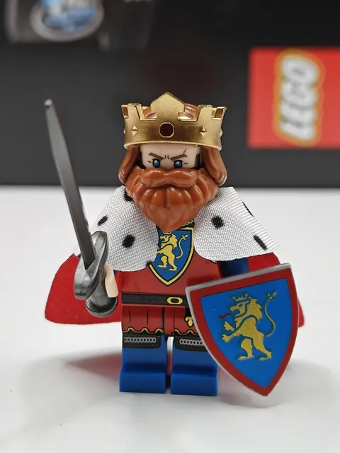 NEW Kingdoms Lion Knight Royal King Custom Lego Minifigure Medieval Castle