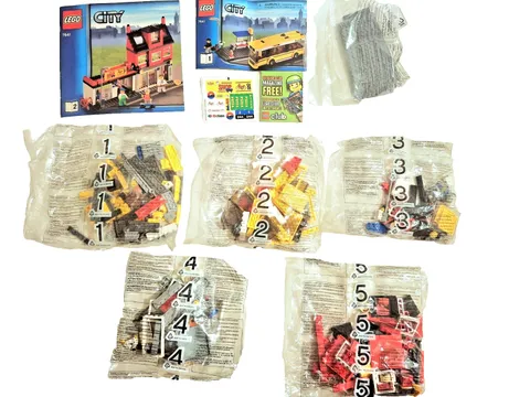 lego city corner (7641)