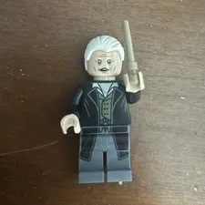 LEGO Grindelwald Minifigure