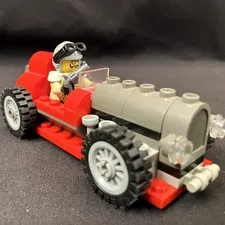 #5920 - Adventures Island Racer with Instruction Booklet - 2000