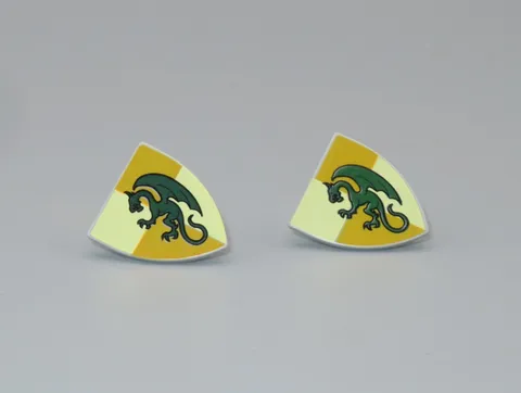 LEGO #39 green dragon quarters 2 shields minifigures Castle 7947 7946 7187 7048
