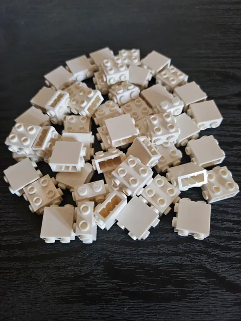 LEGO 💥NEW💥25ct White Brick, Modified 1 x 2 1 2/3 with Studs on Side and Ends 