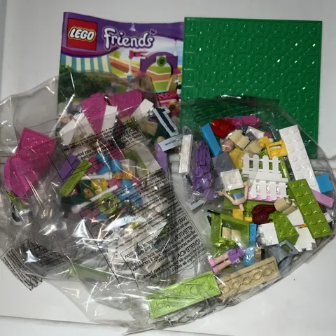 LEGO Friends 3942 Heartlake Dog Show Set - Mia Mini-Doll & Puppy - New No Box