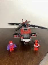 LEGO Marvel Super Heroes Wolverine's Chopper Showdown (Set 6866). As Is
