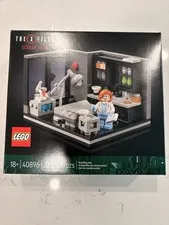 LEGO Ideas The X-Files: Scully’s Lab 40896 GWP SET NEW SEALED