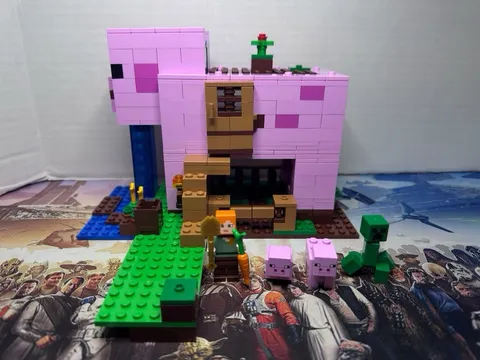 LEGO Minecraft: The Pig House 21170 100% Complete Set - NO Box Or Manual