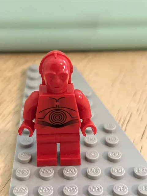 LEGO Star Wars R-3PO Red Protocol Droid Minifigure