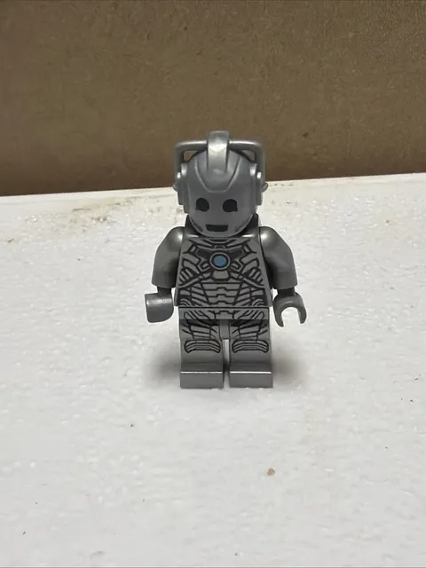 LEGO - CYBERMAN - MINIFIGURE FROM DOCTOR WHO