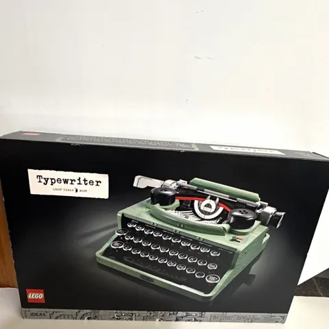 LEGO Ideas Typewriter (21327) 2079 pcs 18+ Brick Separator Box RETIRED