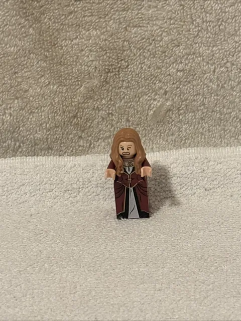 Lego Elizabeth Swann Turner #4181 Pirates of Caribbean Mini figure FREE SHIP