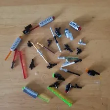 Lego Lot Star Wars Weapons Light Sabers Guns 29 Pieces