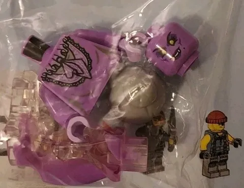 Lego Ghostbusters "Library Ghost" Minifigure Brand New Unassembled Wrong Head