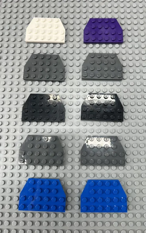 LEGO Parts - Wedges, Plate 4x6 Cut Corners (#32059) Lot of 12 Multicolored