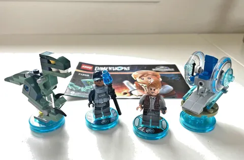 LEGO DIMENSIONS: Jurassic World Team Pack (71205) RETIRED COMPLETE NO BOX