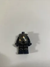 LEGO Kingdoms Castle Knight Parts cas495 Dragon Knight No Helmet Or Head