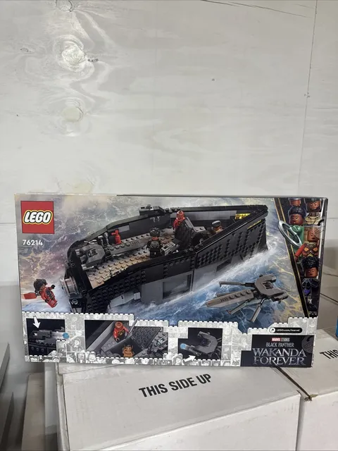 LEGO Super Heroes: Black Panther: War on the Water (76214)