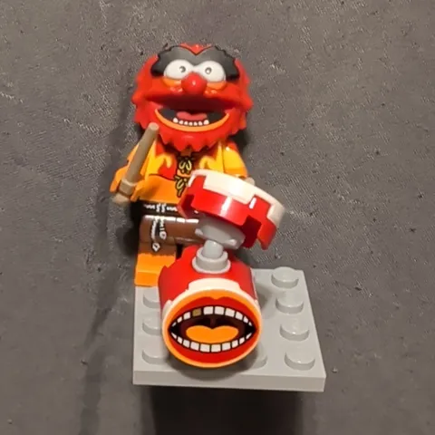 LEGO Minifigures The Muppets Animal Drummer w/ Drum & Drumsticks 71033
